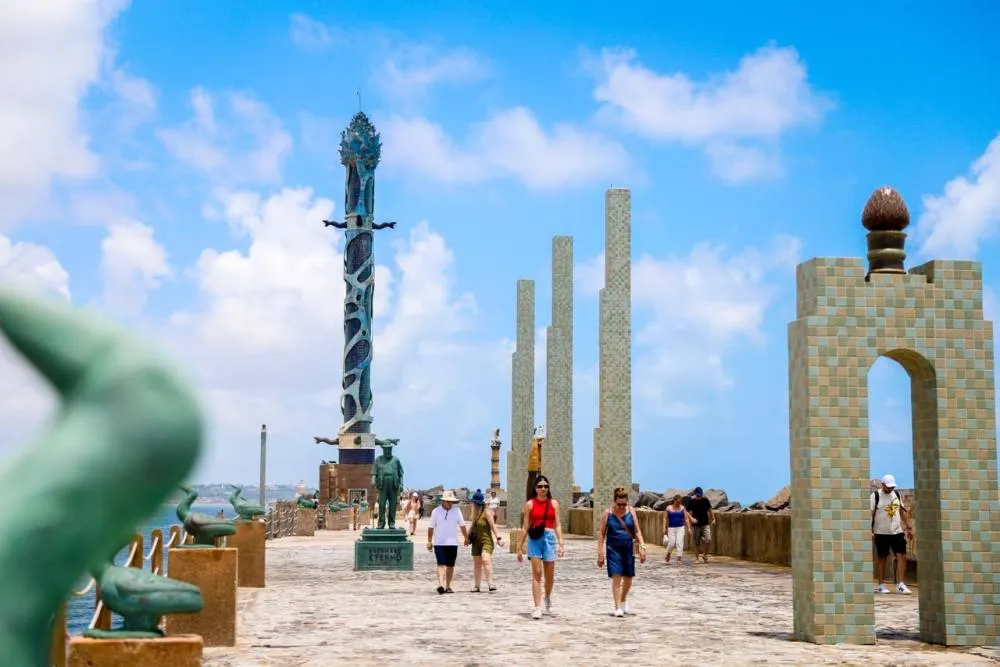 Confira o abre e fecha do feriadão de Nossa Senhora Aparecida e Dia das Crianças no Recife 